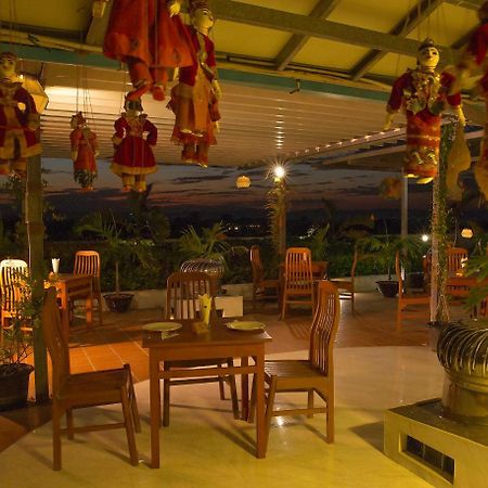 Sky View Hotel Παγκάν Εξωτερικό φωτογραφία