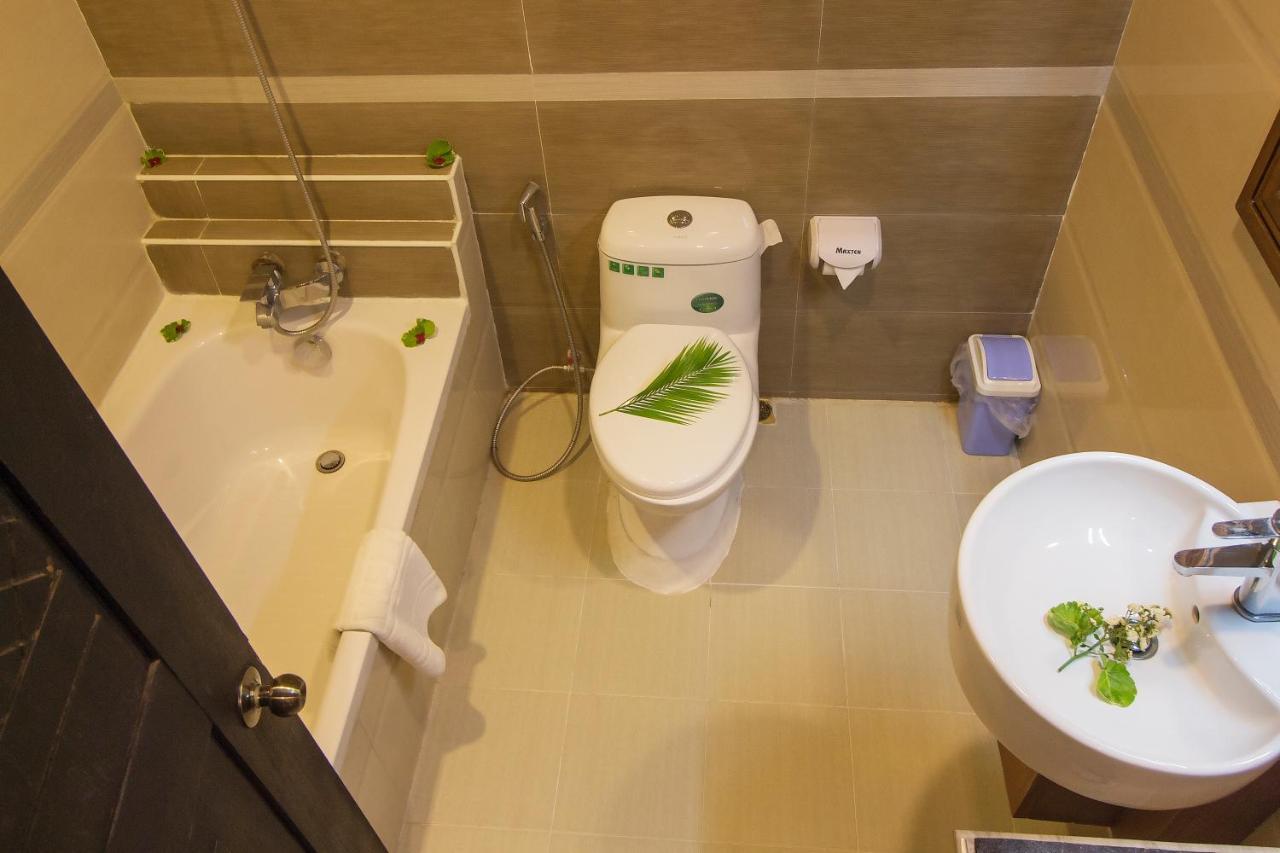 Sky View Hotel Παγκάν Εξωτερικό φωτογραφία