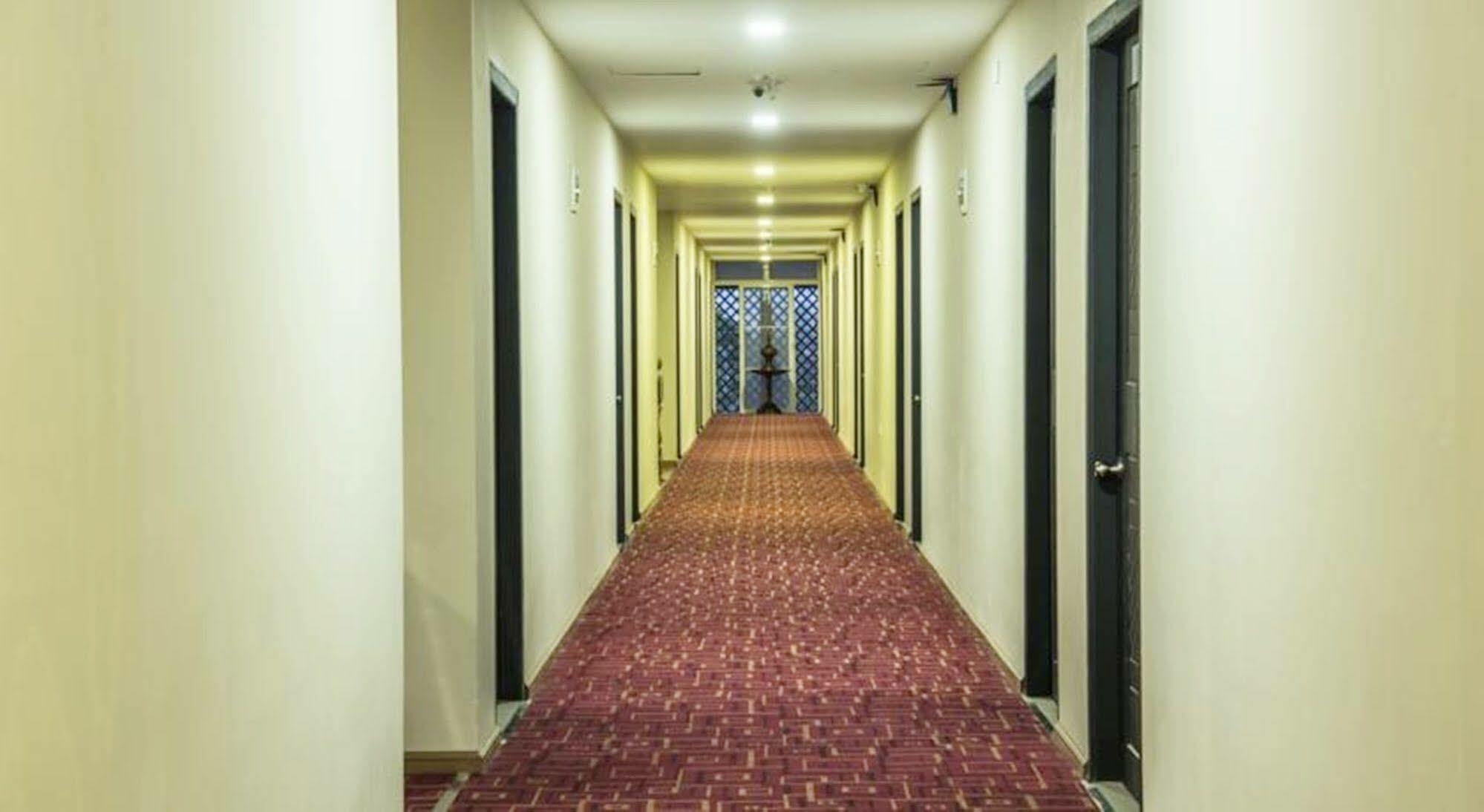 Sky View Hotel Παγκάν Εξωτερικό φωτογραφία